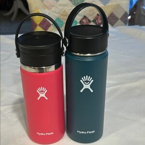 Hydro Flask Duo - Pink (16oz)and Green (18oz)